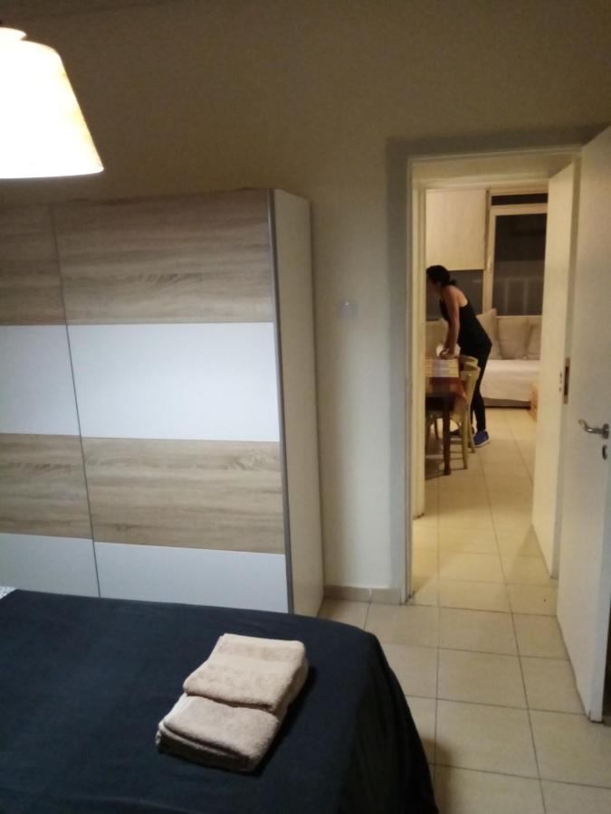 Veranzerou Cozy Apartment Athen Exterior foto